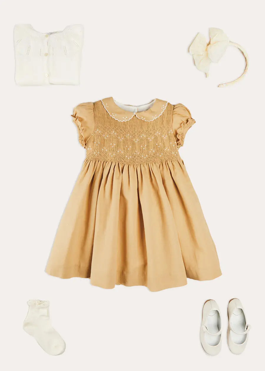 The Almond Dress Girl Look Look from Pepa London