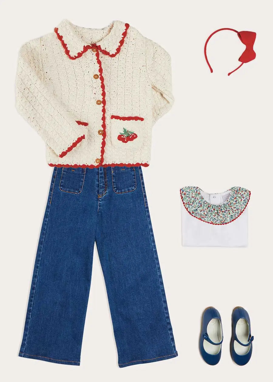 The Cherry Crochet Cardigan Girl Look Look from Pepa London