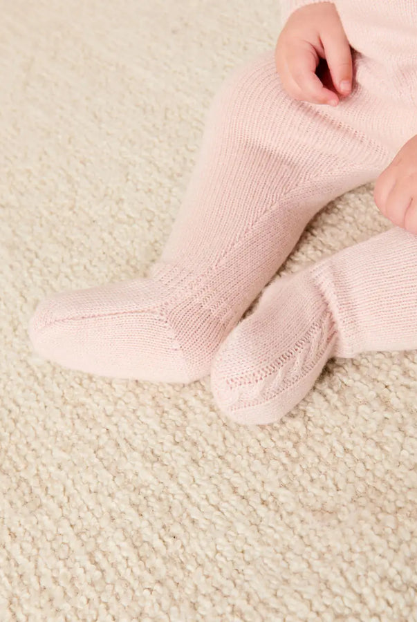 THE NEWBORN LOOKBOOK