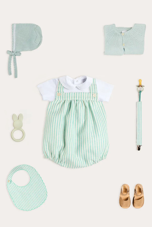 THE NEWBORN LOOKBOOK