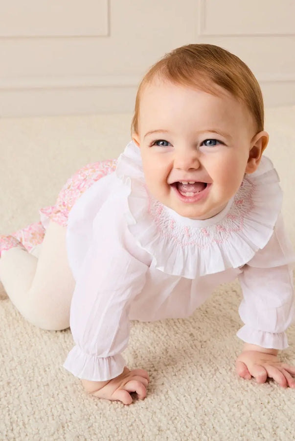 THE NEWBORN LOOKBOOK