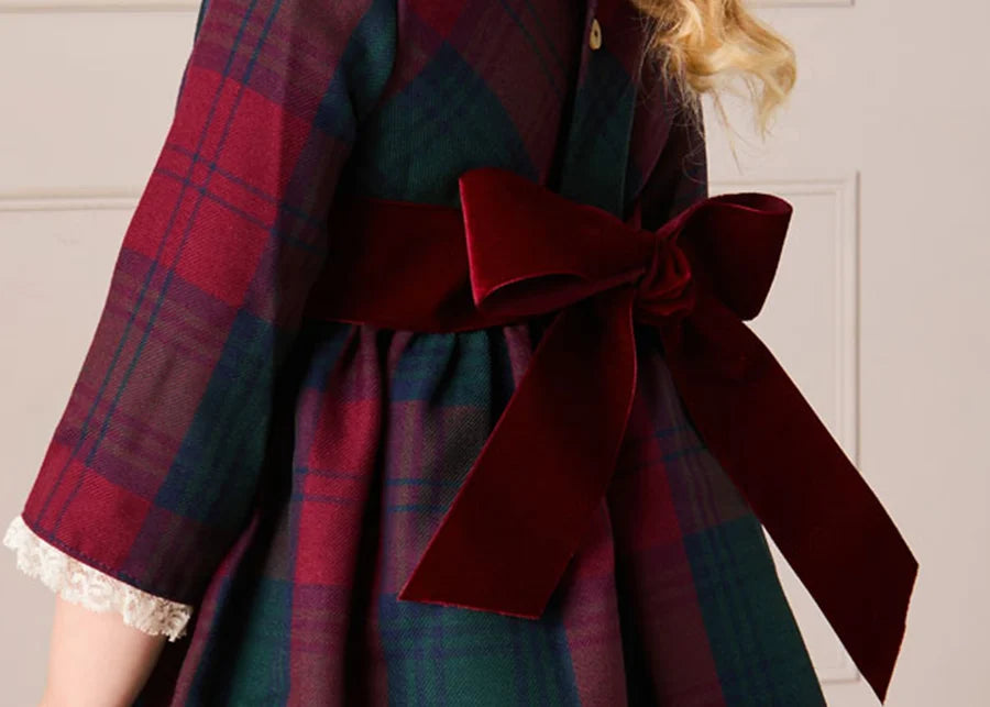 THE BABY GIRL LOOKBOOK