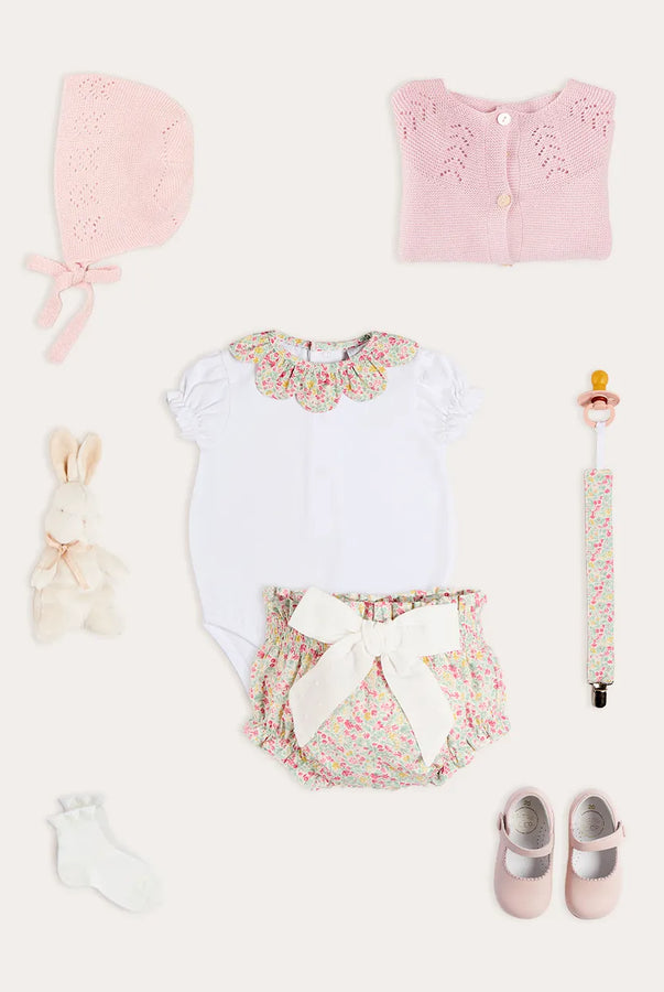 THE BABY GIRL LOOKBOOK