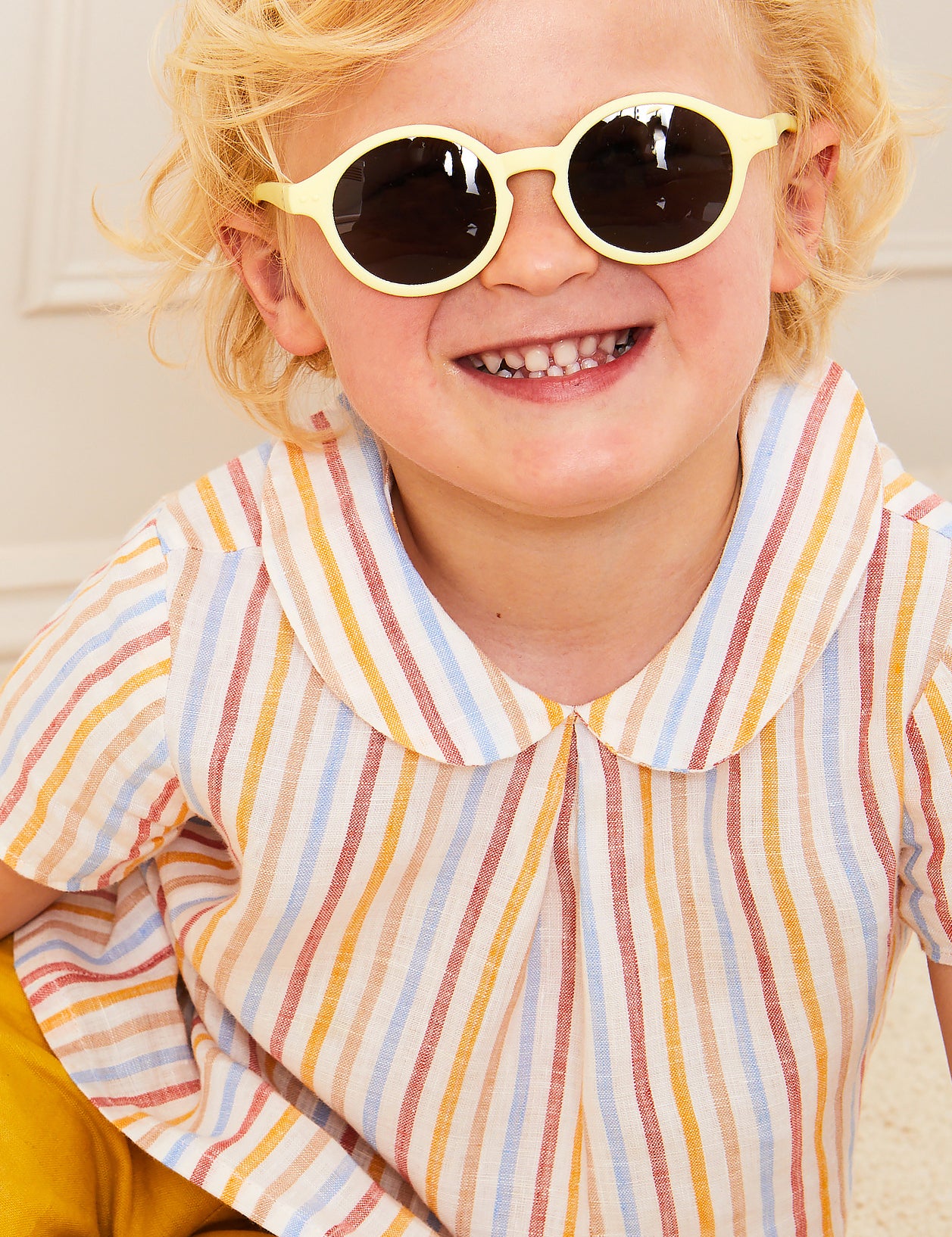 Izipizi Kids Sunglasses in Yellow (3-5y) Toys from Pepa London