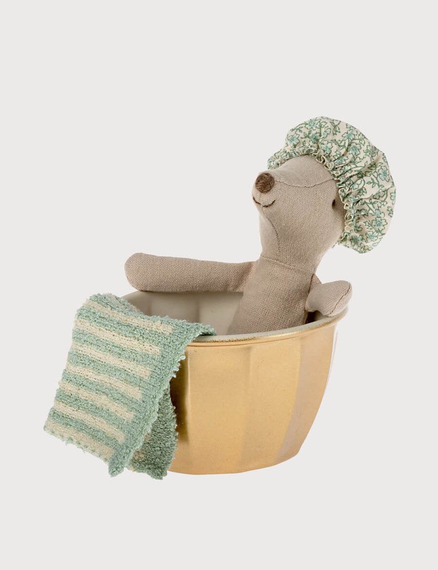 Big Sister Mouse Spa & Wellness Toys from Pepa London
