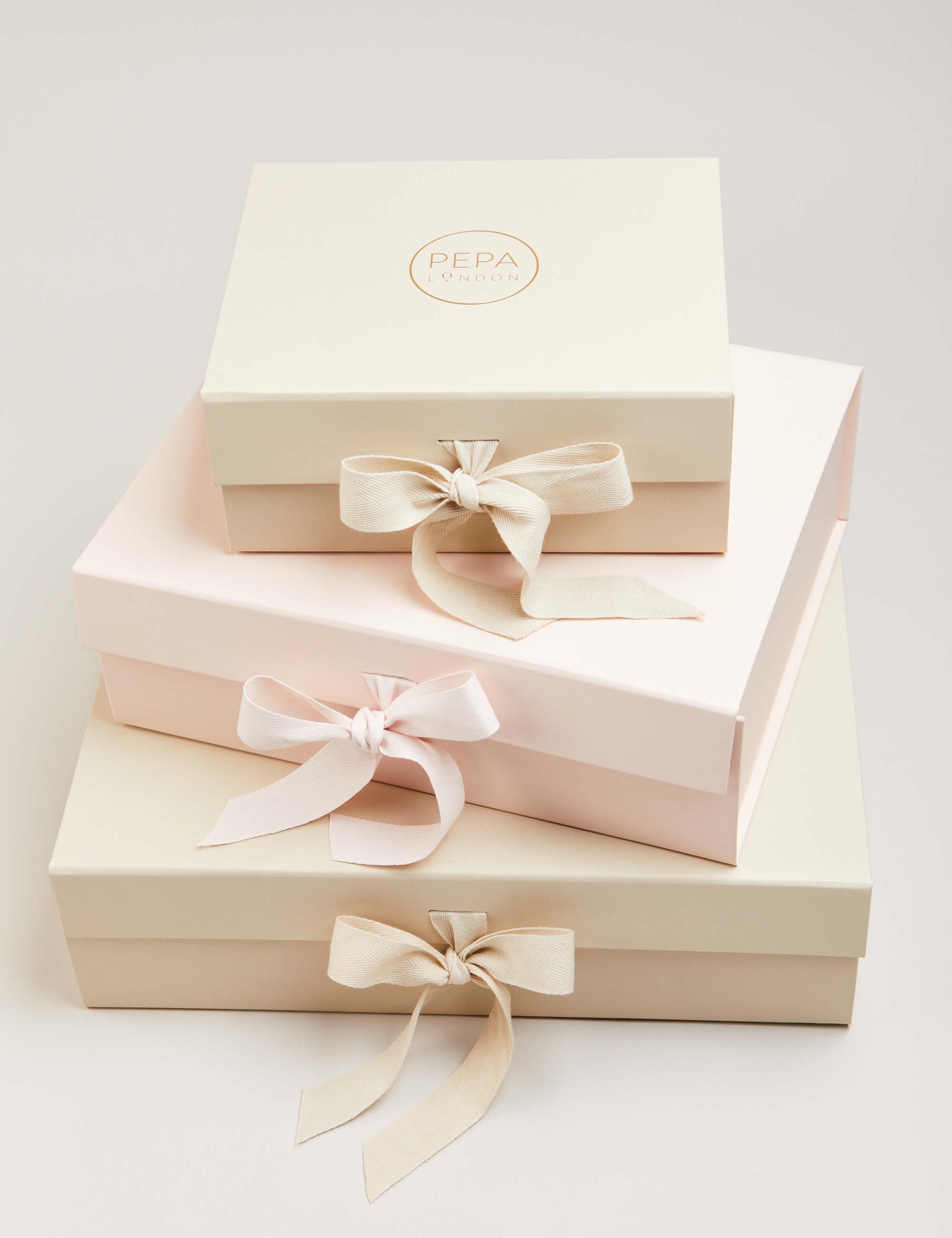 Gift boxes Gift-Wrap from Pepa London