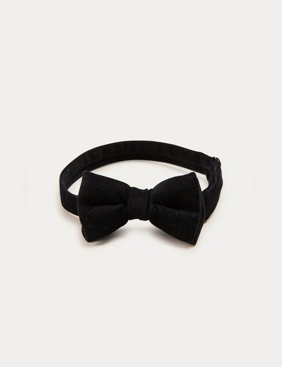 Velvet Bow Tie In Black ACCESSORIES from Pepa London