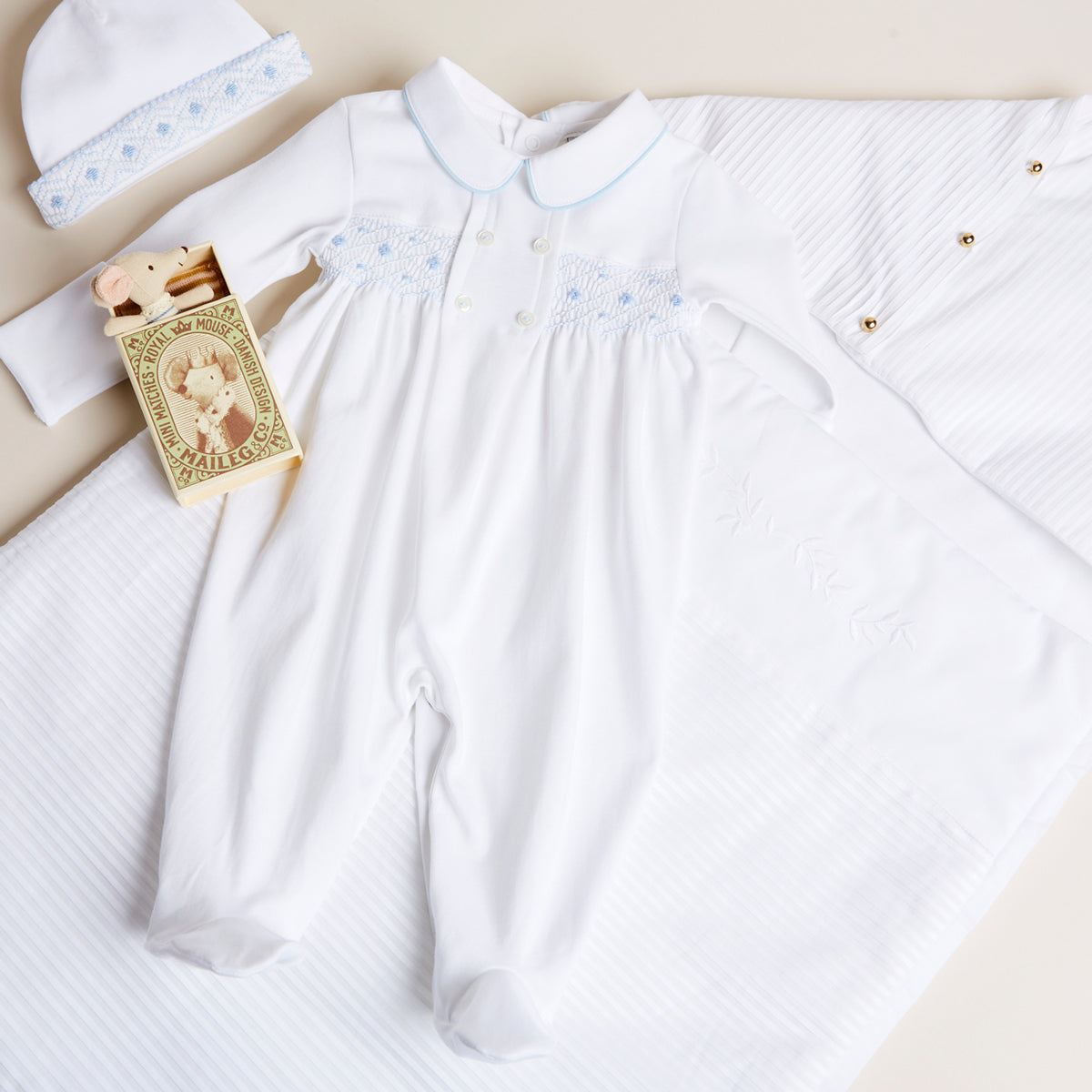 NEWBORN LOOK SS21 16 Look  from Pepa London