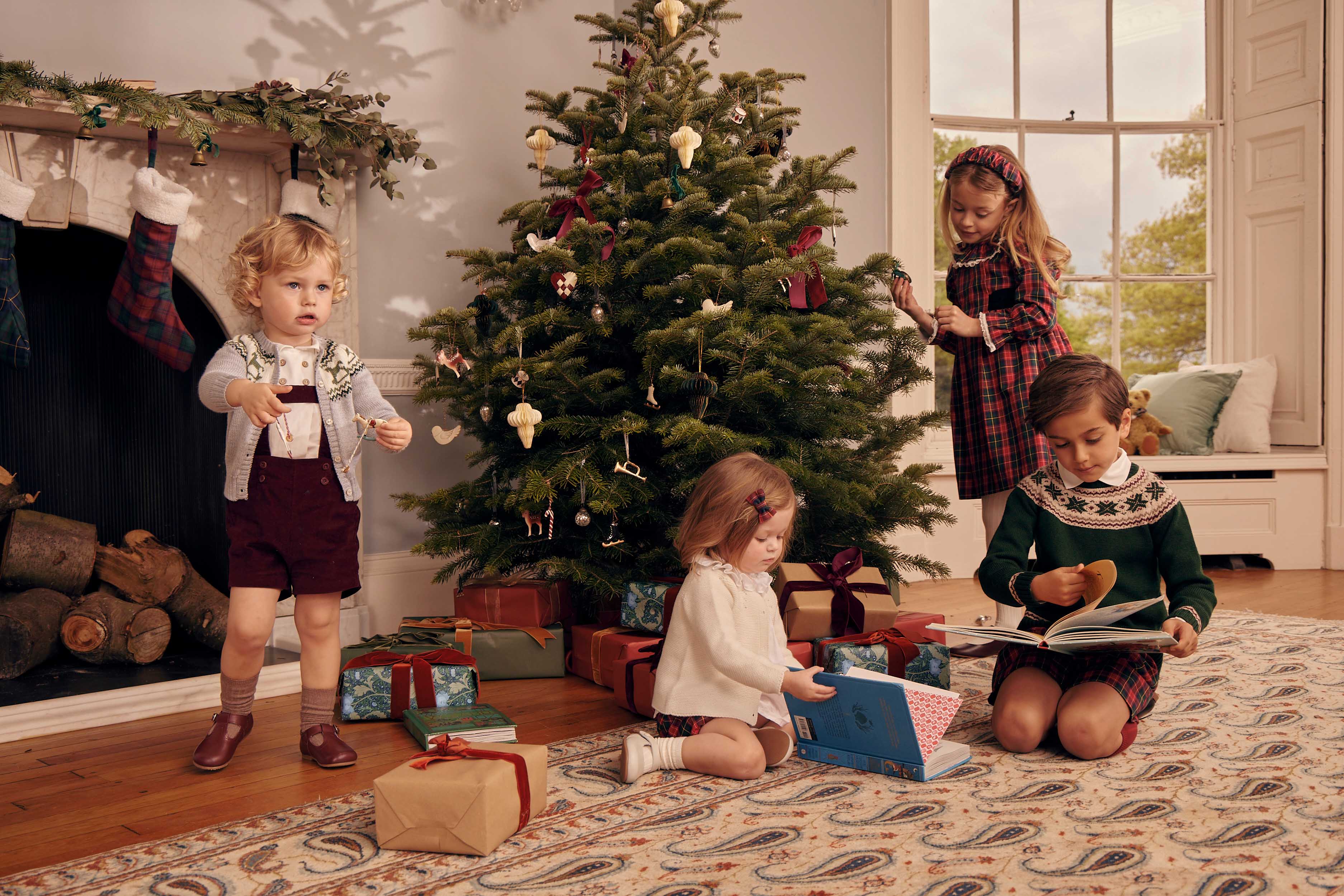 The Christmas Curated Looks 2024