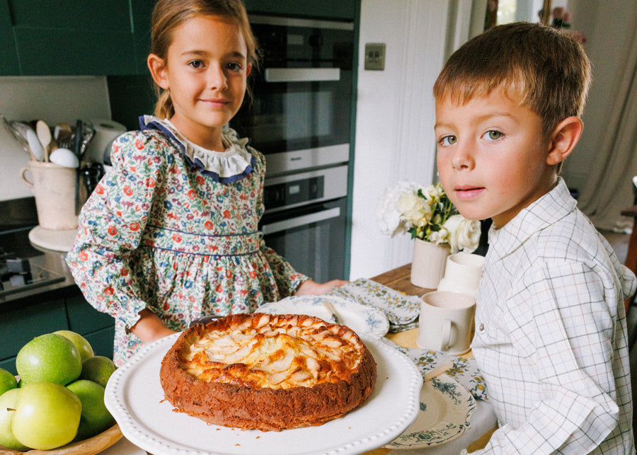 Juana Pepa's Apple Cake for Pepa