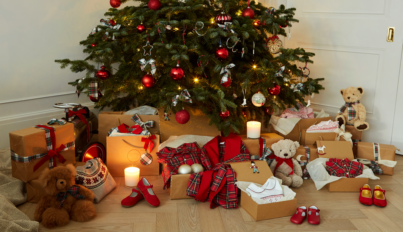 Christmas Traditions: Where Do They Come From? - PEPA AND CO