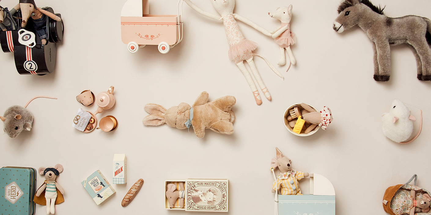 NEWBORN TOYS