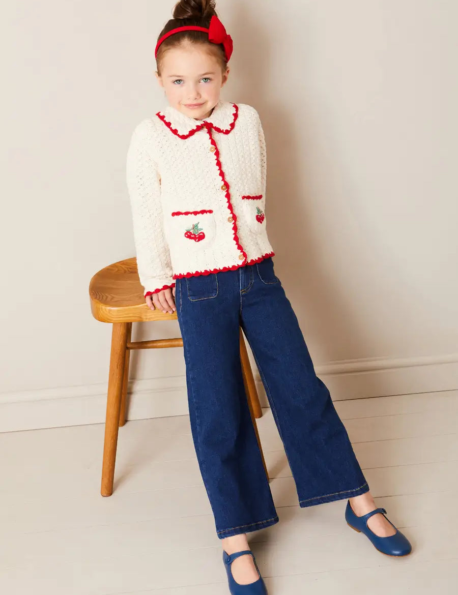 Alara_Shot-5-2984_4981a3c2-88a5-47db-bb3b-f84ea3d6991f.webp