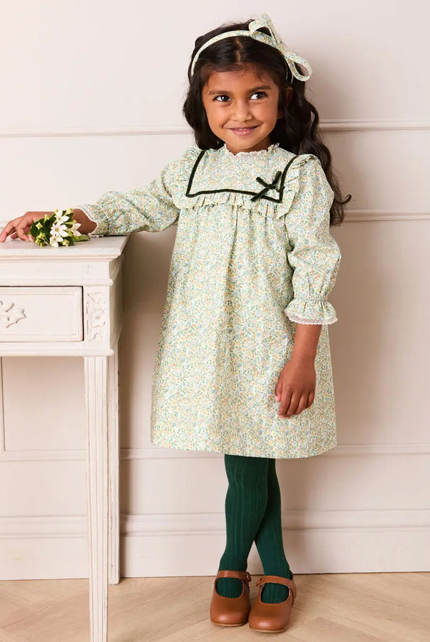 THE BABY GIRL LOOKBOOK