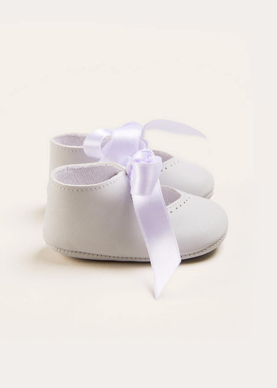 Celebration Ribbon Detail Mary Jane Pram Shoes in White (17-20EU) main image 0