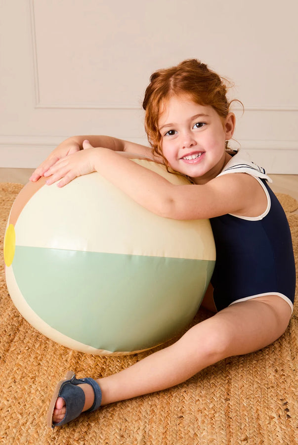 THE BABY GIRL LOOKBOOK