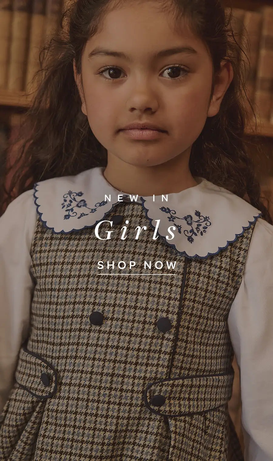 CONTENT_BLOCK_Girls_Autumn_1c4b25db-afad-43bb-8a27-653764f62084.webp