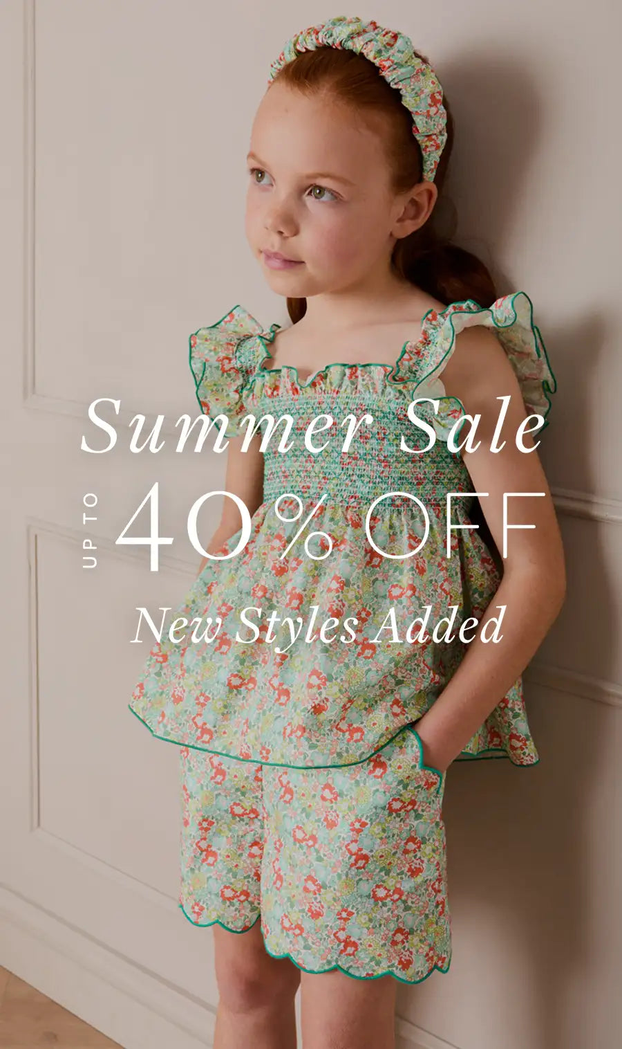 Content_Block_SS26_SALE_GIRL.webp