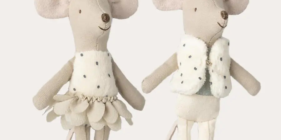 Royal Twin Mice in Matchbox in Cream Toys from Pepa London