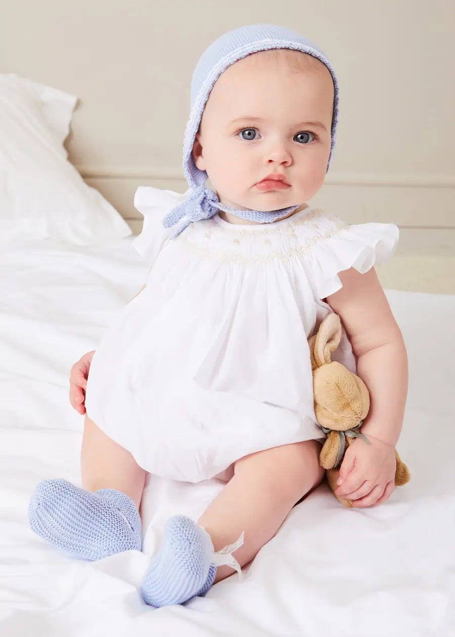 The Ellis Bib Newborn Look Look from Pepa London