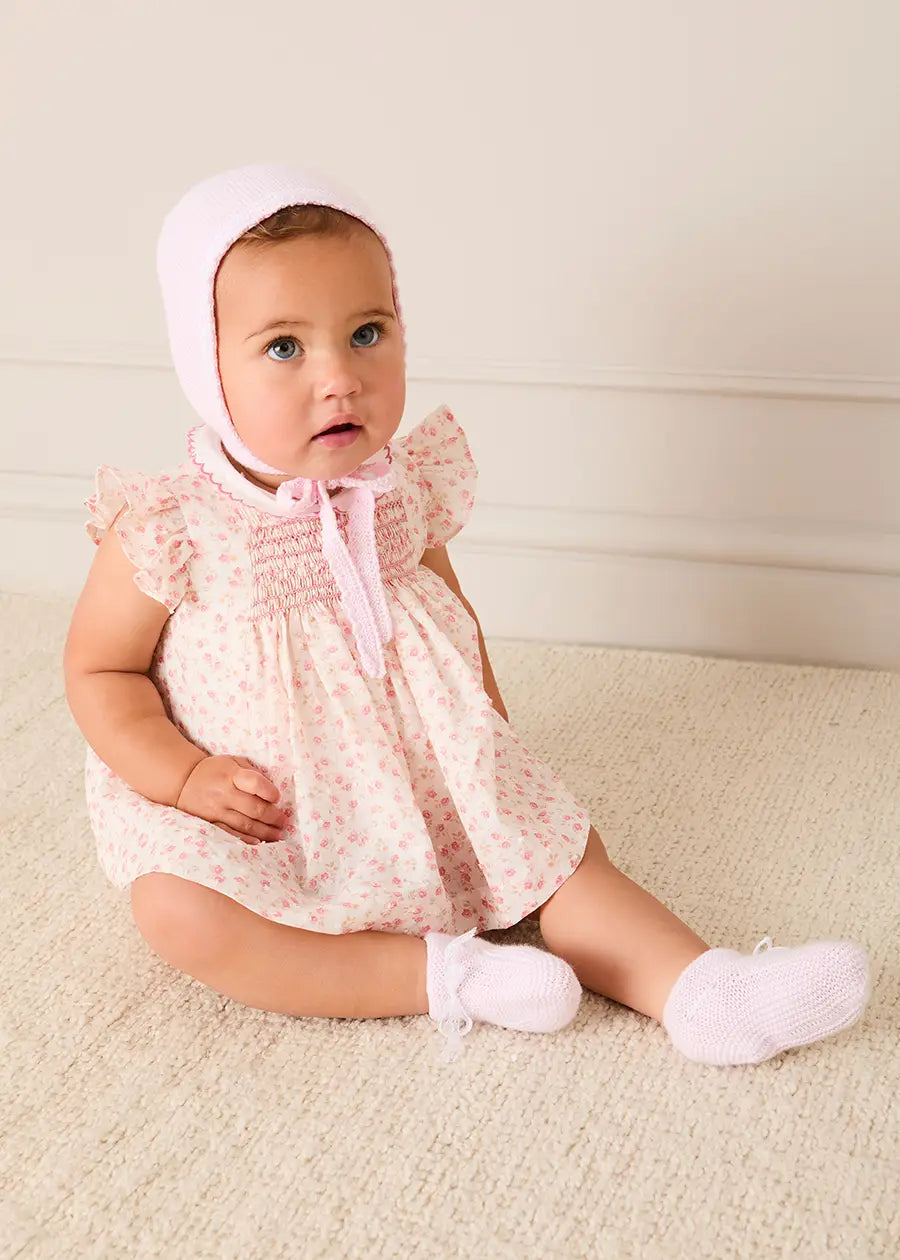 Lace Detail Bonnet in Baby Pink (0-9mths)