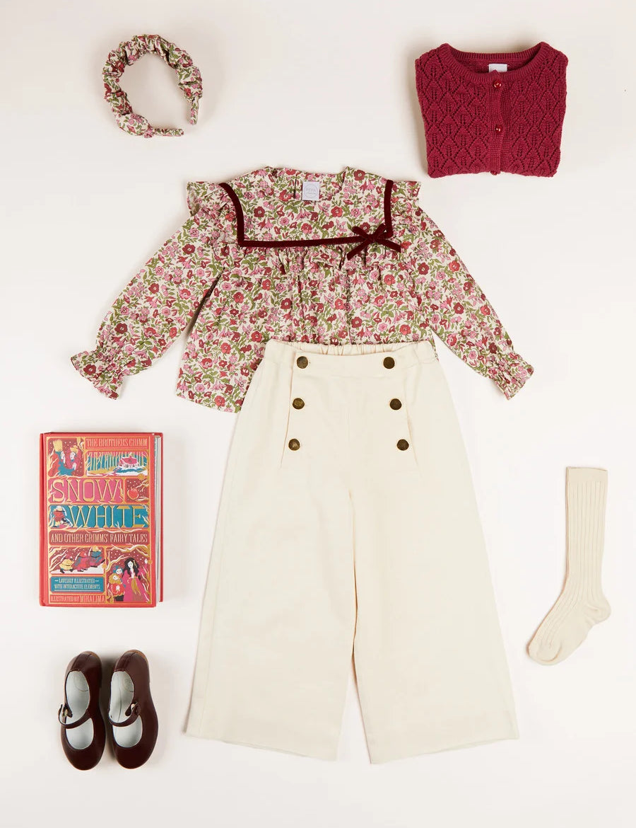 The Beige Wide Leg Trouser and Daphne Floral Blouse Girl Look Look  from Pepa London