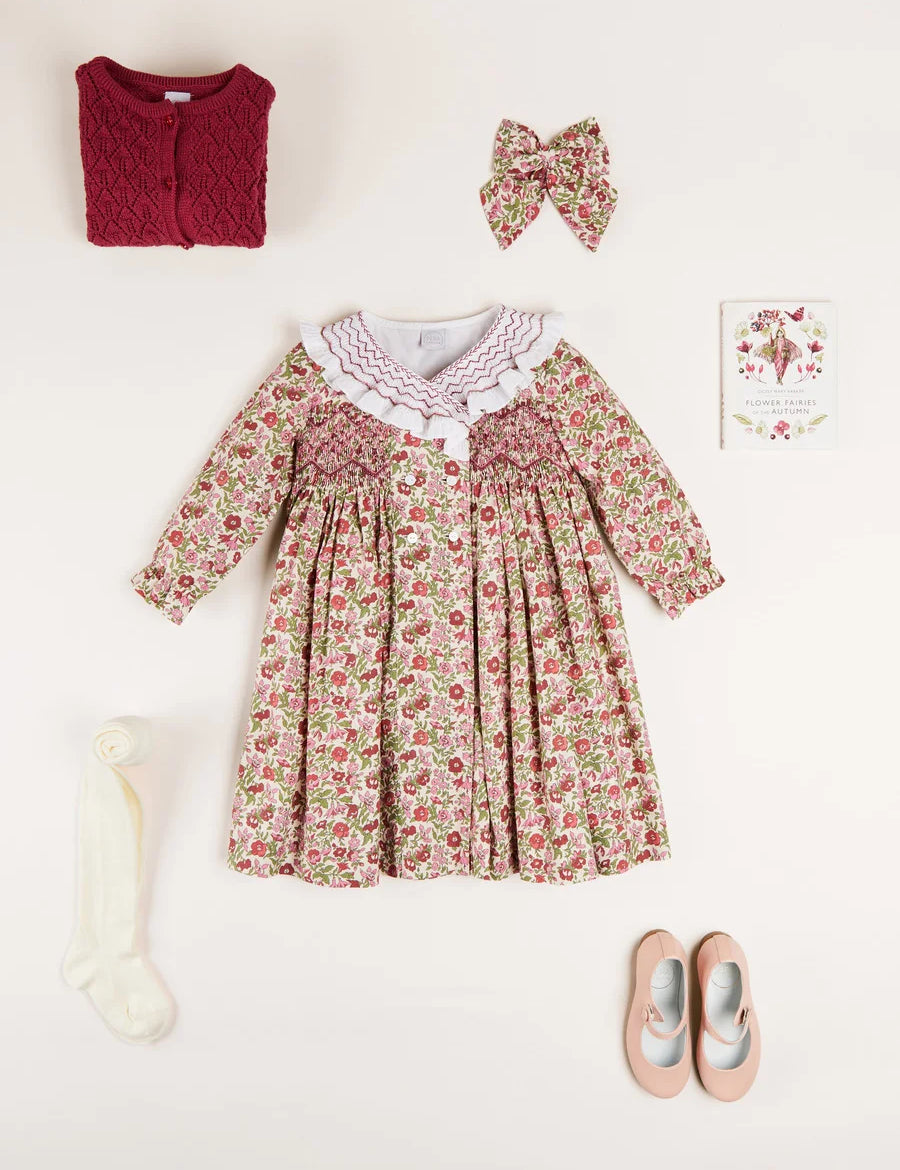 The Daphne Floral Dress Girl Look Look  from Pepa London