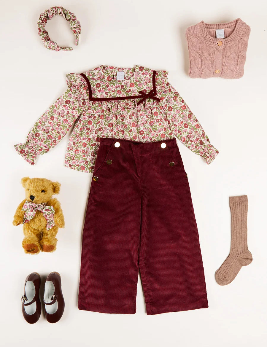 The Daphne Floral Blouse Girl Look Look  from Pepa London