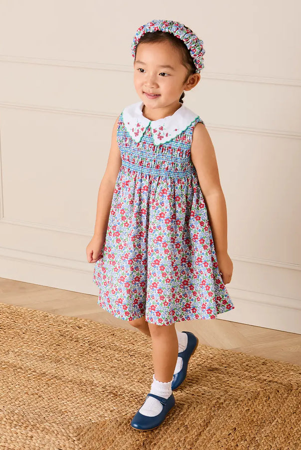 THE BABY GIRL LOOKBOOK