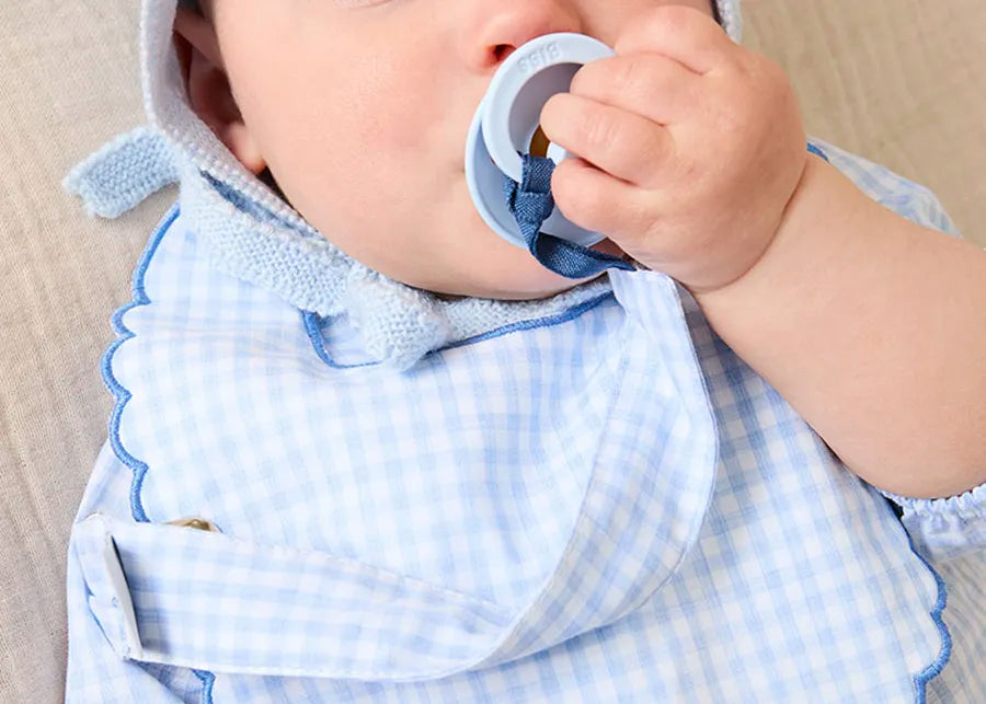 THE NEWBORN LOOKBOOK
