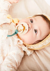 Esme Floral Dummy Clip in White