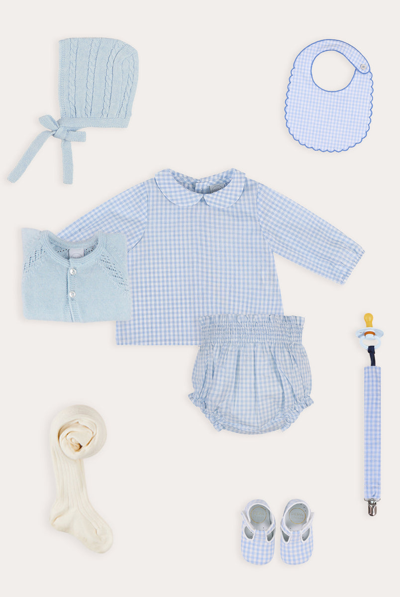 THE NEWBORN LOOKBOOK