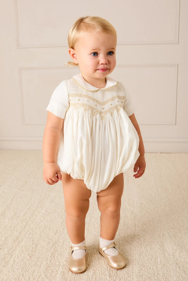 THE BABY GIRL LOOKBOOK