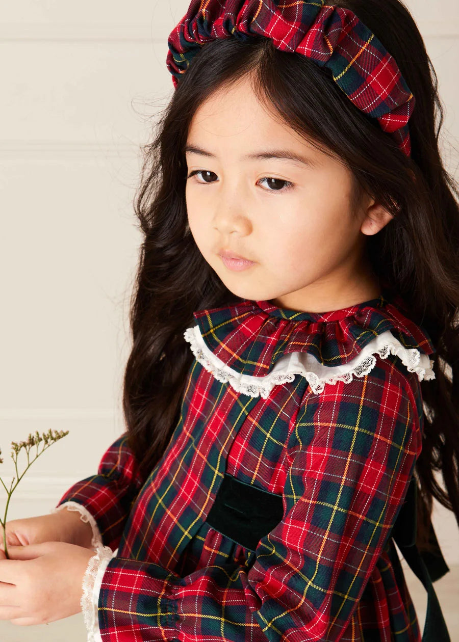 The Belgravia Tartan Girl Look Look from Pepa London