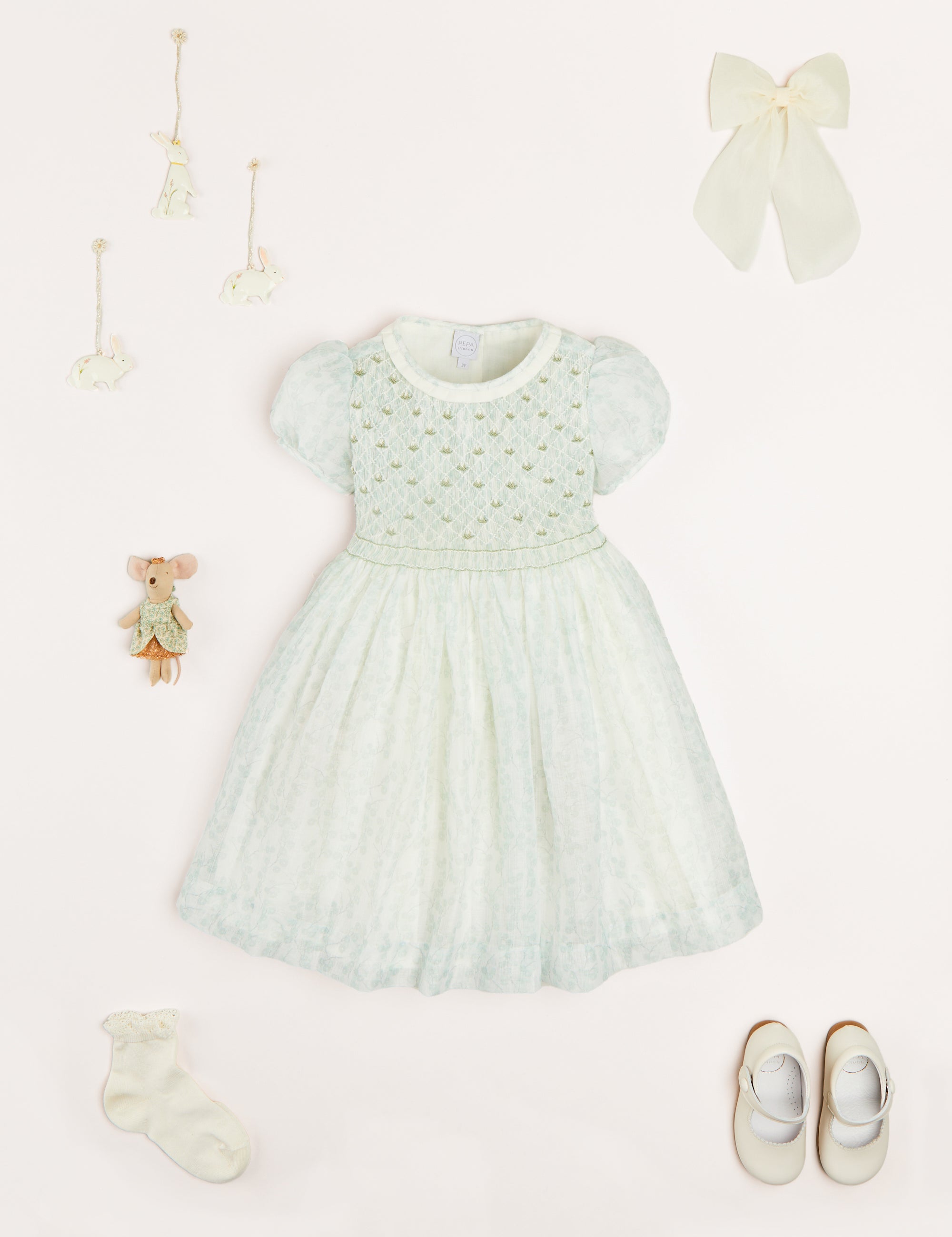 The Constance Floral Party Set in Green Look  from Pepa London
