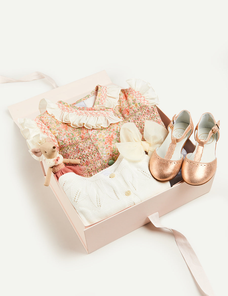 The Sophie Floral Gift Set in Peach Look  from Pepa London