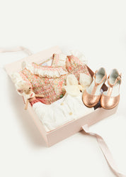 The Sophie Floral Gift Set in Peach Look  from Pepa London
