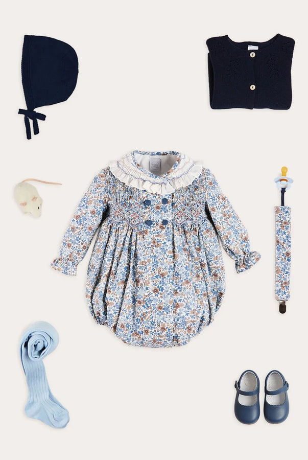 THE BABY GIRL LOOKBOOK