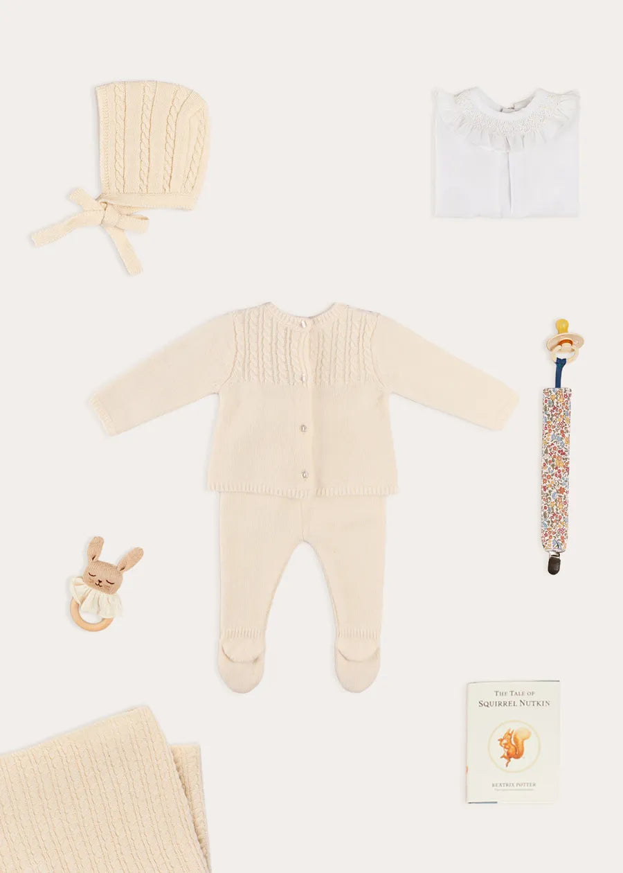 The Cream Cashmere Set Newborn Look