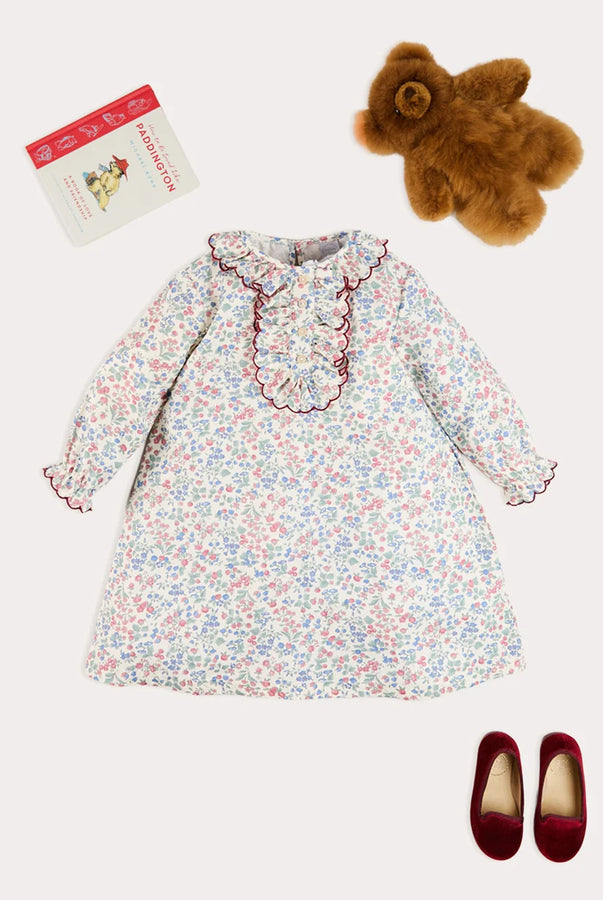 THE BABY GIRL LOOKBOOK