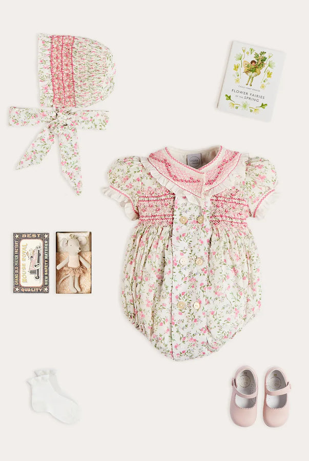 THE BABY GIRL LOOKBOOK
