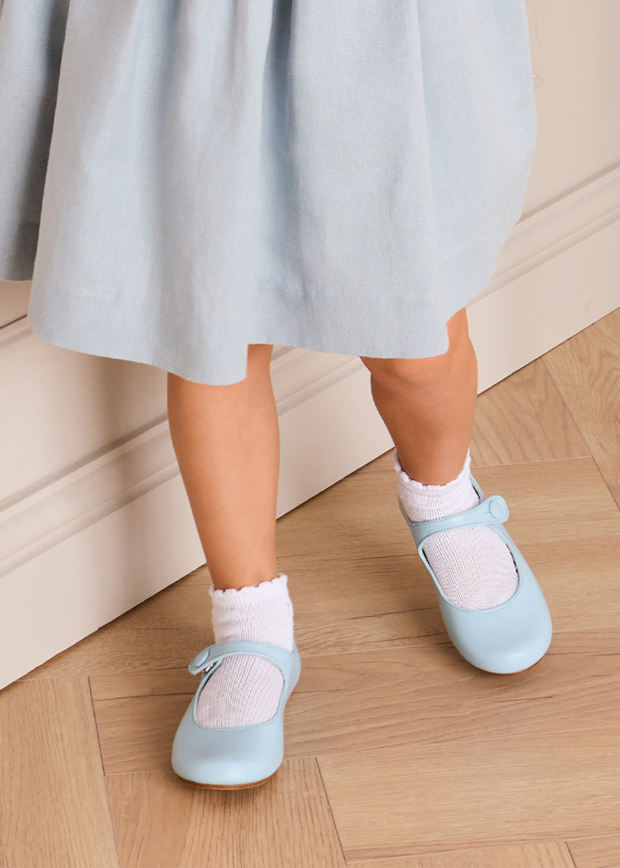 shoes_crop.jpg