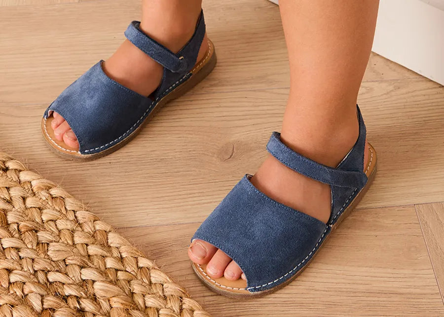 THE BABY BOY LOOKBOOK