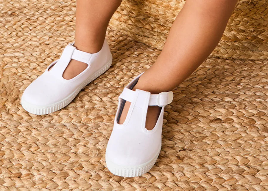 THE BABY BOY LOOKBOOK