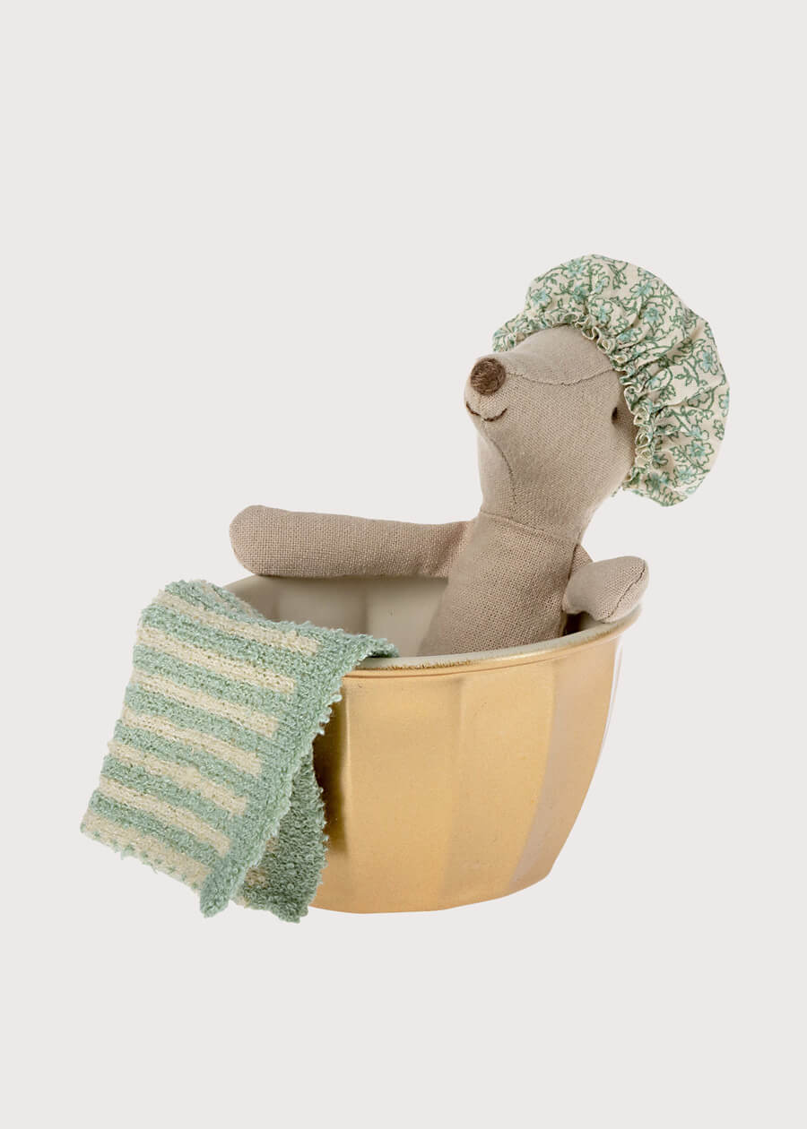 Big Sister Mouse Spa & Wellness Toys  from Pepa London