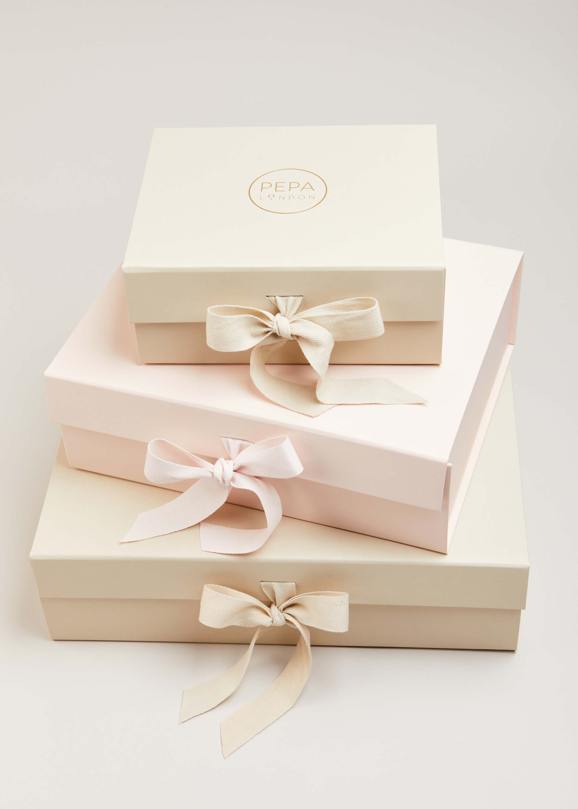 Gift boxes Gift-Wrap  from Pepa London