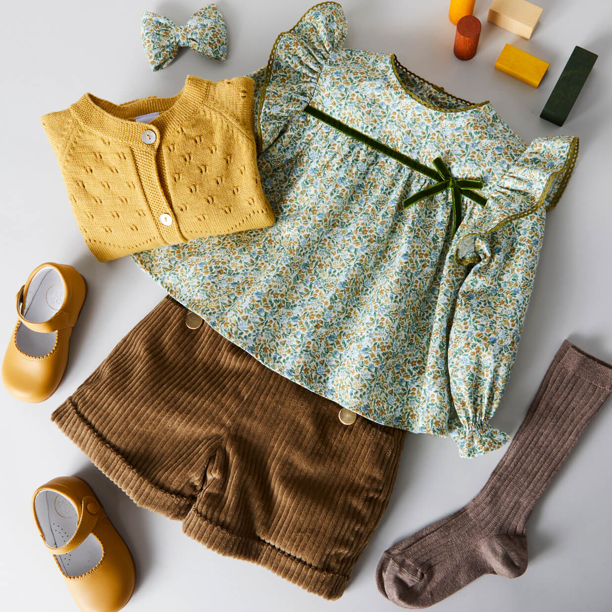 BABY GIRL LOOK AW22 34 Look  from Pepa London